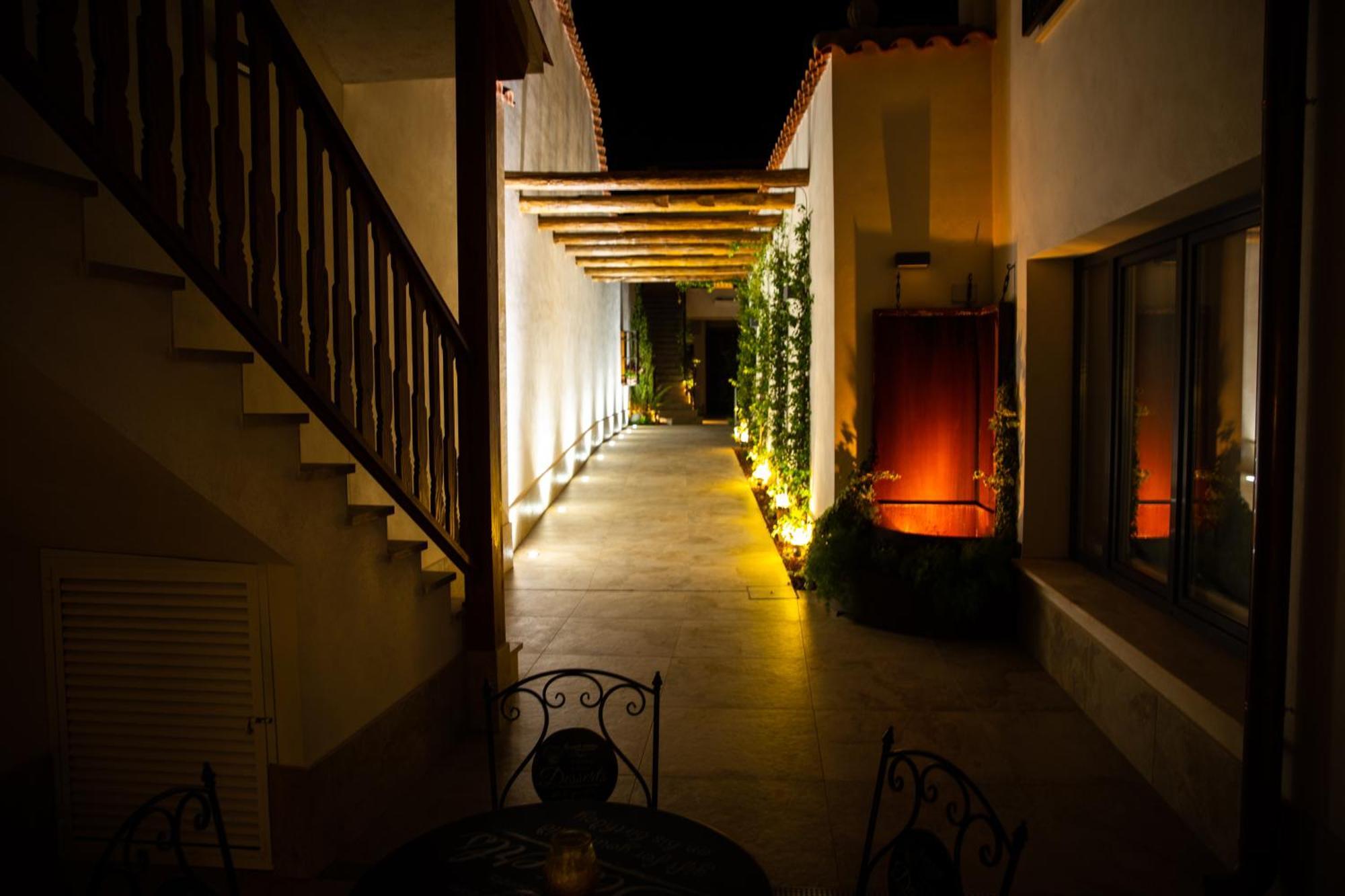 El Patio De Los Jazmines Boutique-House Consuegra Bagian luar foto